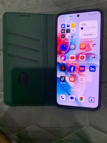 Khách hàng review Điện thoại OPPO Reno11 F 5G 8GB/256GB Xanh/Xanh đen 1