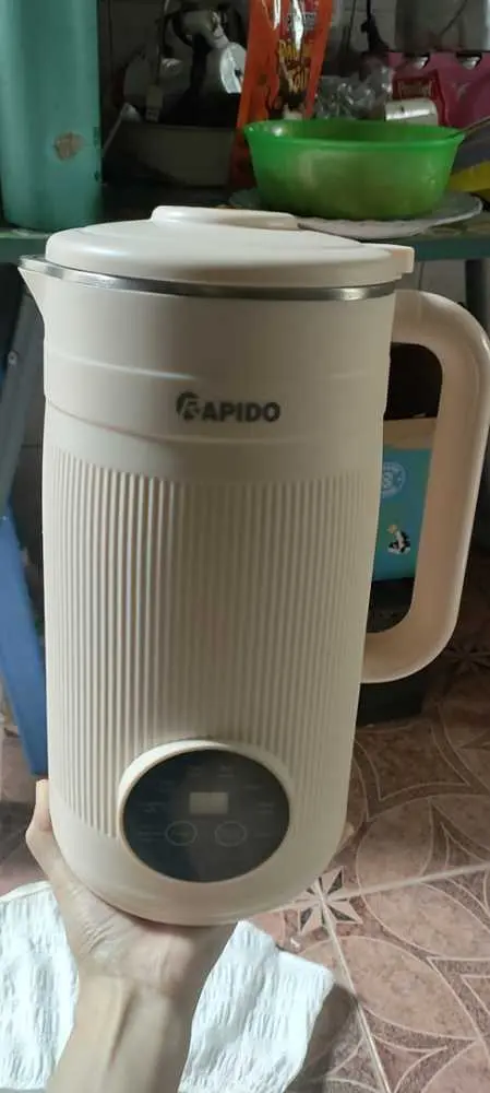 Khách hàng review Máy làm sữa hạt đa năng Rapido RHB-800DM 3
