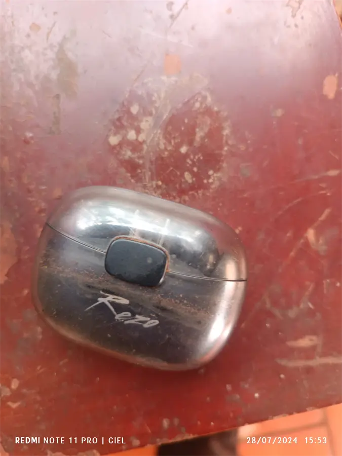 Khách hàng review Tai nghe Bluetooth True Wireless Rezo Air 2