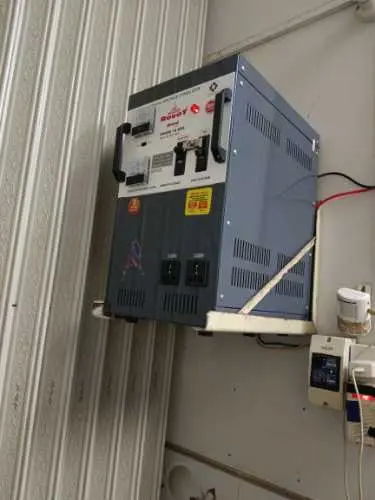 Khách hàng review Ổn áp Robot 1 pha 10KVA 150 1