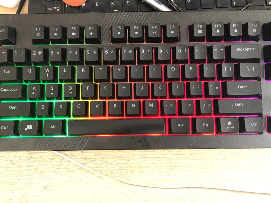 Khách hàng review Bàn Phím Có Dây Gaming Rapoo V50S 4