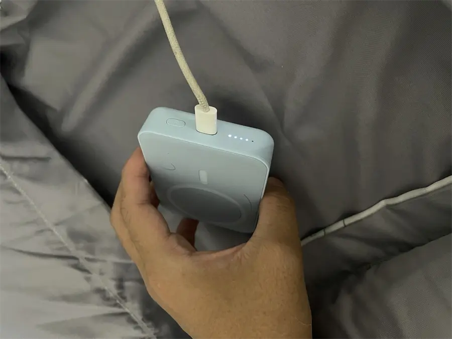 Khách hàng review Pin sạc dự phòng Polymer 10000mAh không dây Magnetic Type C PD 20W Xmobile T156 3