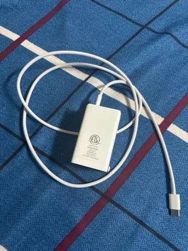 Khách hàng review Bộ Adapter Sạc 3 cổng USB Type C PD QC 3.0 GaN5 kèm Cáp Type C - Type C 1m 65W Baseus CCGAN65S5 2
