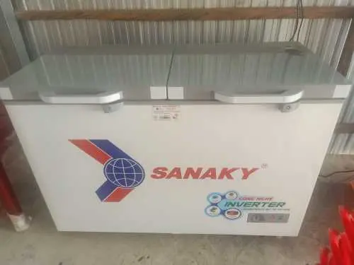 Khách hàng review Tủ đông Sanaky Inverter 270 lít TD.VH3699A4K 1
