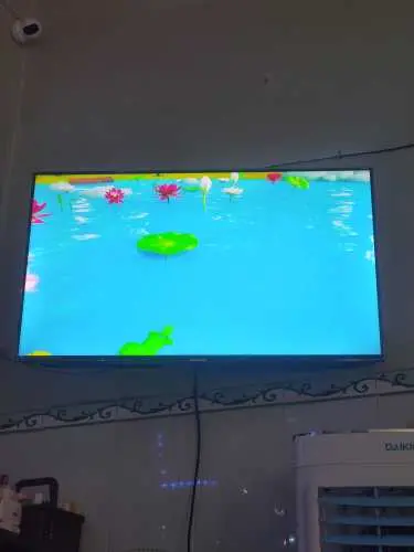 Khách hàng review Smart Tivi Samsung 4K 43 inch UA43AU7002 3