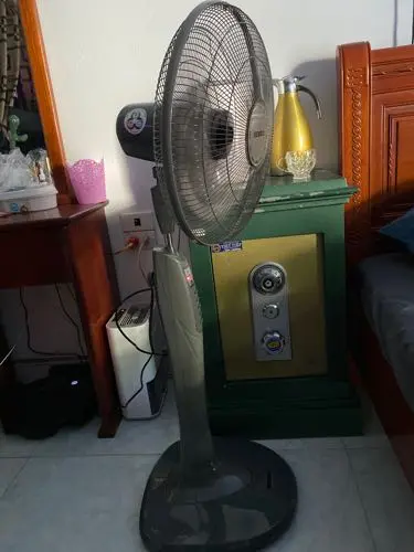 Khách hàng review Quạt cây Senko 7 cánh DR1608 65W 3