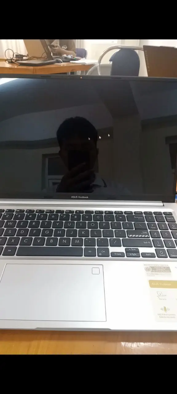 Khách hàng review Laptop Asus Vivobook 15 OLED A1505VA i9 13900H/16GB/512GB/Win11 (L1201W) 1