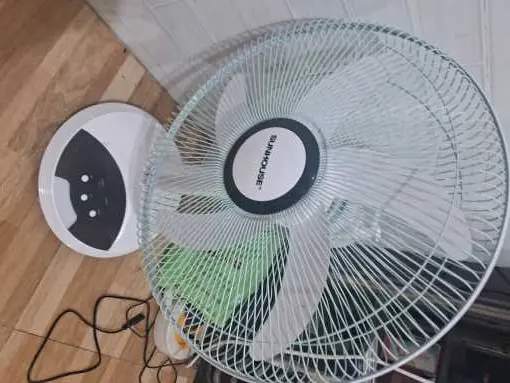 Khách hàng review Quạt sạc điện Sunhouse 5 cánh SHD7223 24W 2