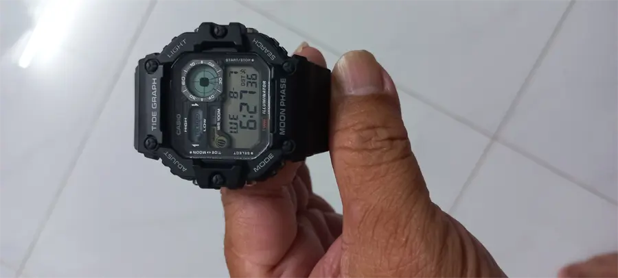 Khách hàng review Đồng hồ Casio Timeless 48.6 mm Nam WS-1700H-1AVDF 5