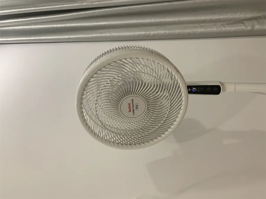Khách hàng review Quạt đứng Tefal 6 cánh VH689690 80W 2