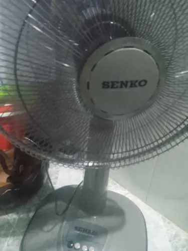 Khách hàng review Quạt lửng Senko 3 cánh L1638 47W 5