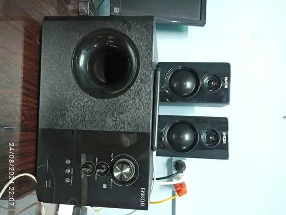 Khách hàng review Loa vi tính Bluetooth Enkor S2880 Đen 7