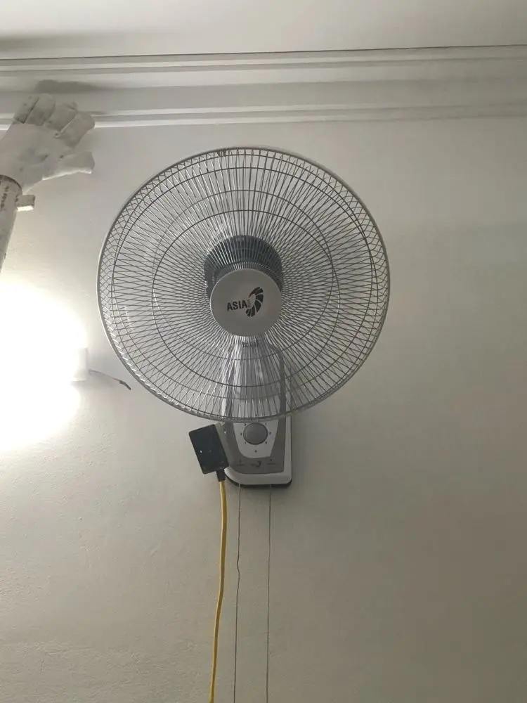 Khách hàng review Quạt treo tường Asia 3 cánh VY357690 55W 3