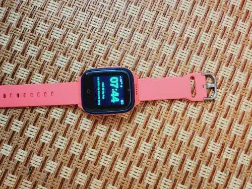 Khách hàng review Đồng hồ định vị trẻ em MyKid 4G Lite 2