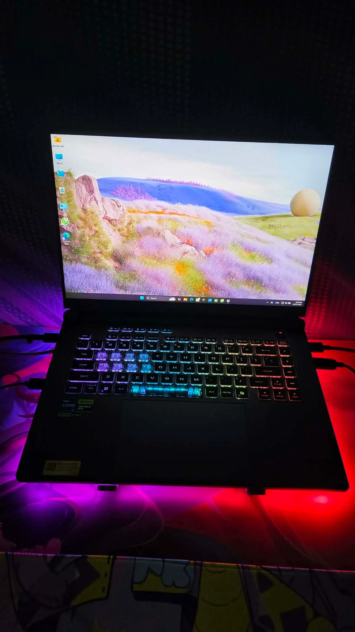 Khách hàng review Laptop Asus Gaming ROG Strix G615JMR - S5155W (i7 14650HX, 32GB, 1TB, RTX5060 8GB, 2.5K 240Hz, Win11) 2