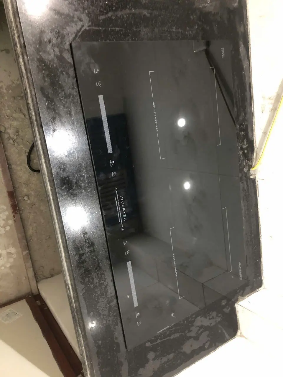 Khách hàng review Bếp từ đôi âm Junger CEJ-200-II 4000W 3