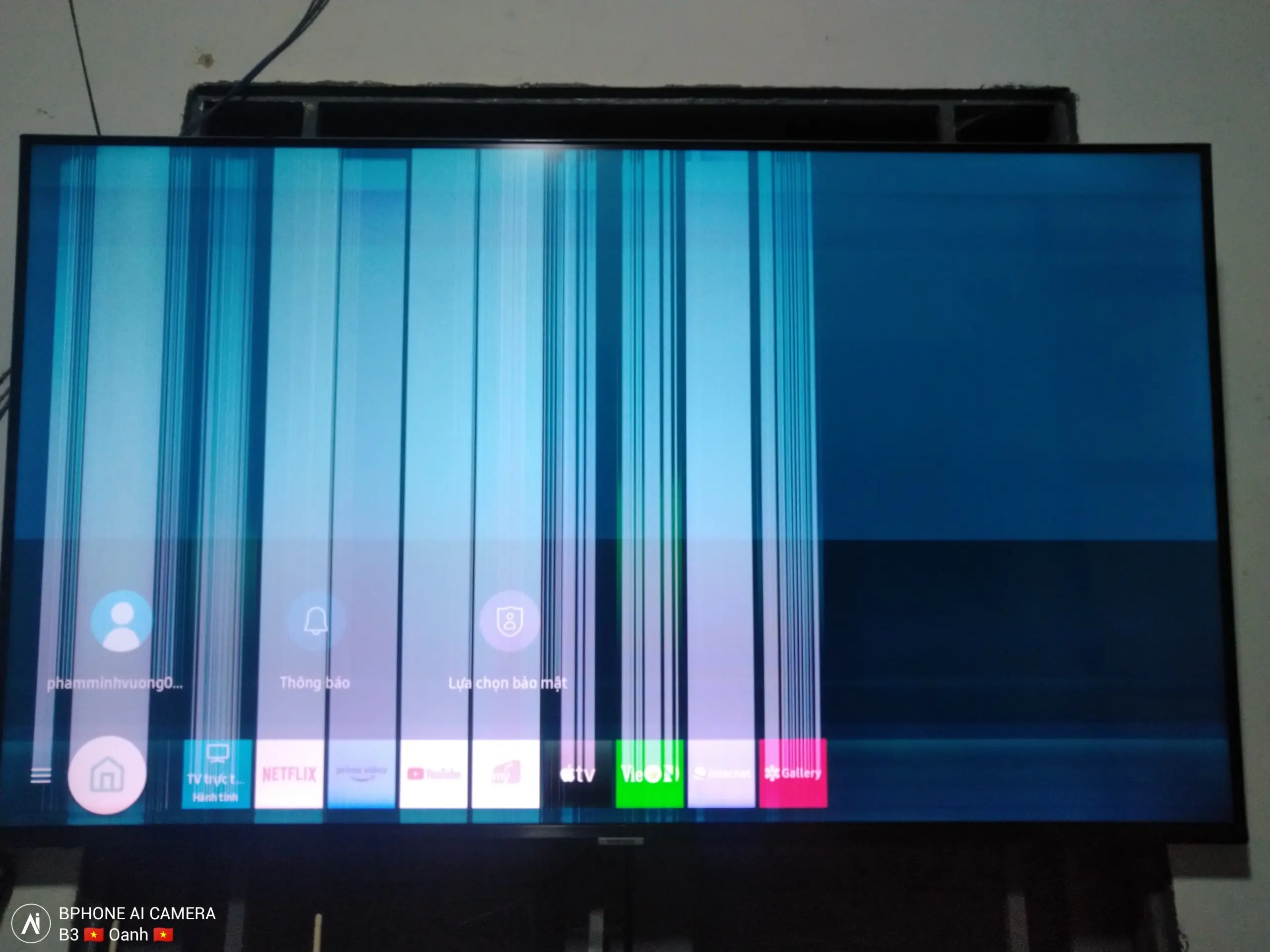 Khách hàng review Smart Tivi Samsung 4K 50 inch UA50AU7002 3