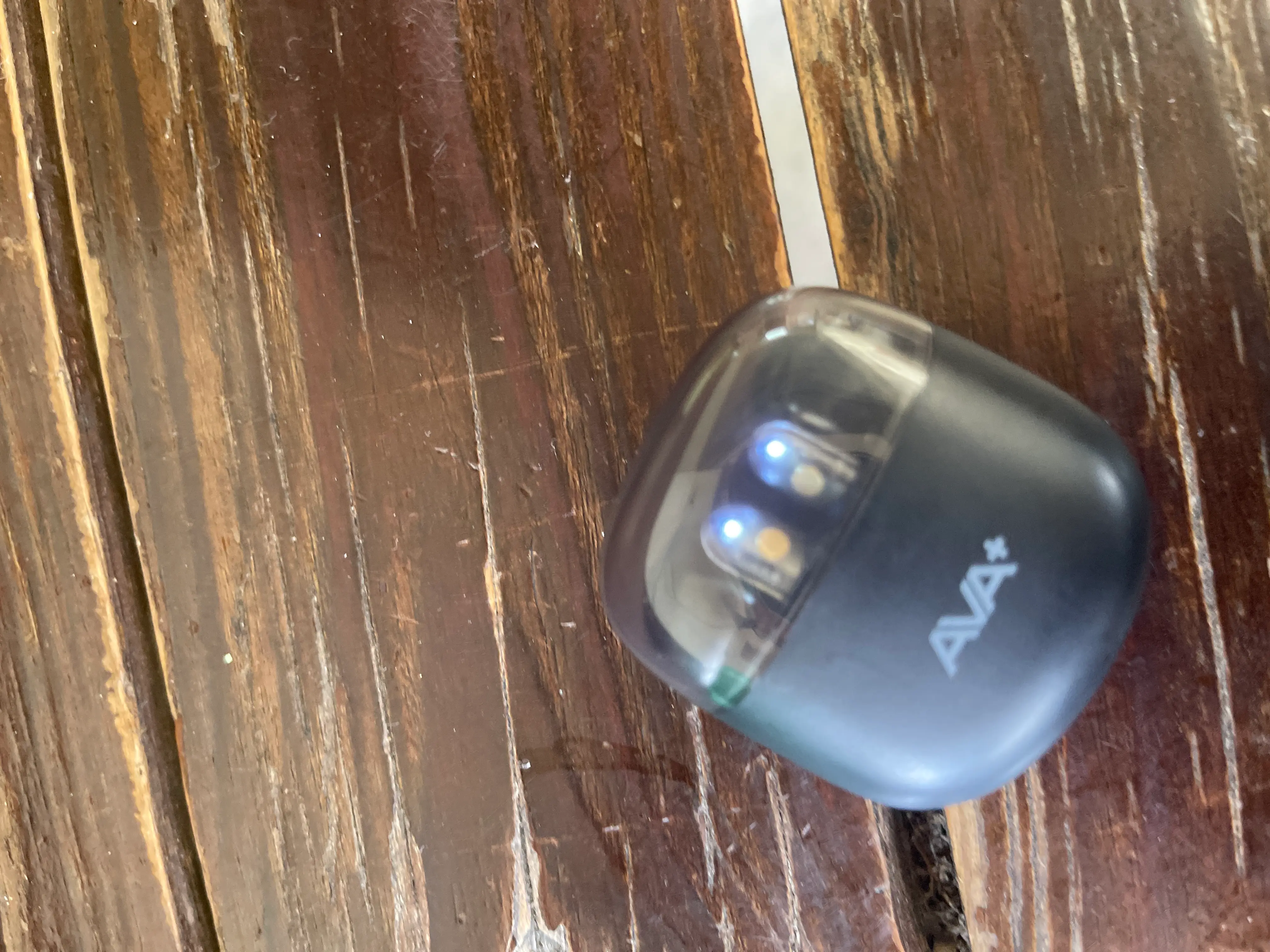 Khách hàng review Tai nghe Bluetooth True Wireless AVA  Go P310 2