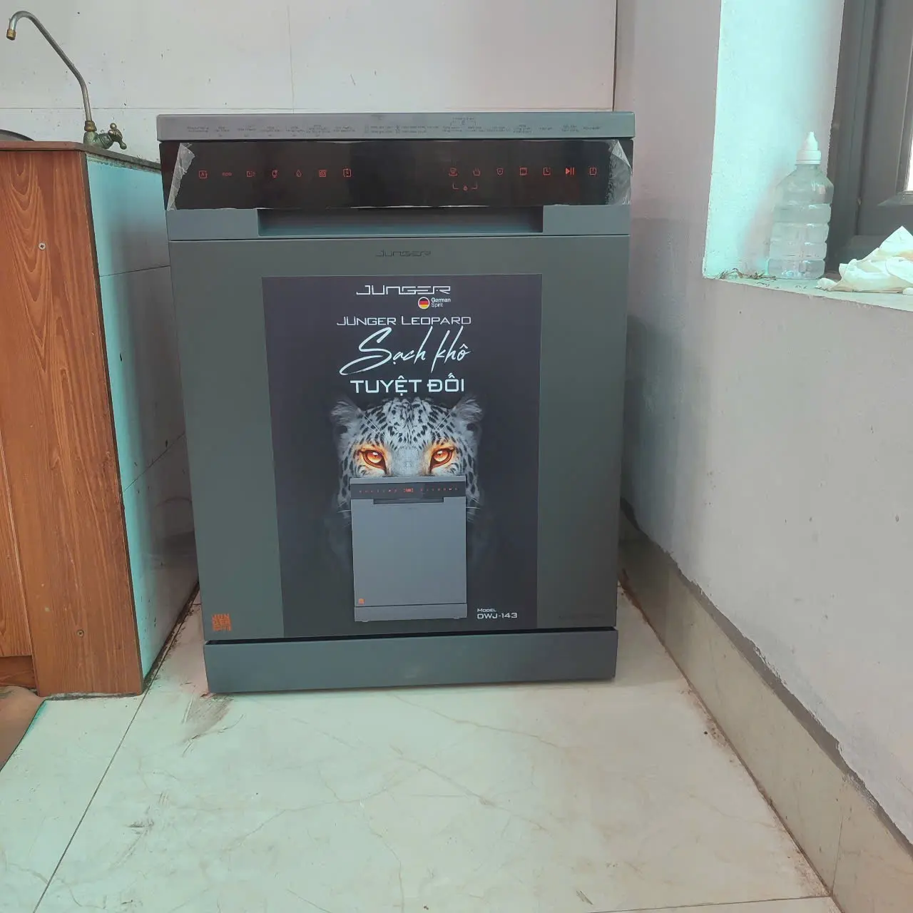 Khách hàng review Máy rửa chén độc lập Junger Leopard DWJ-143 9