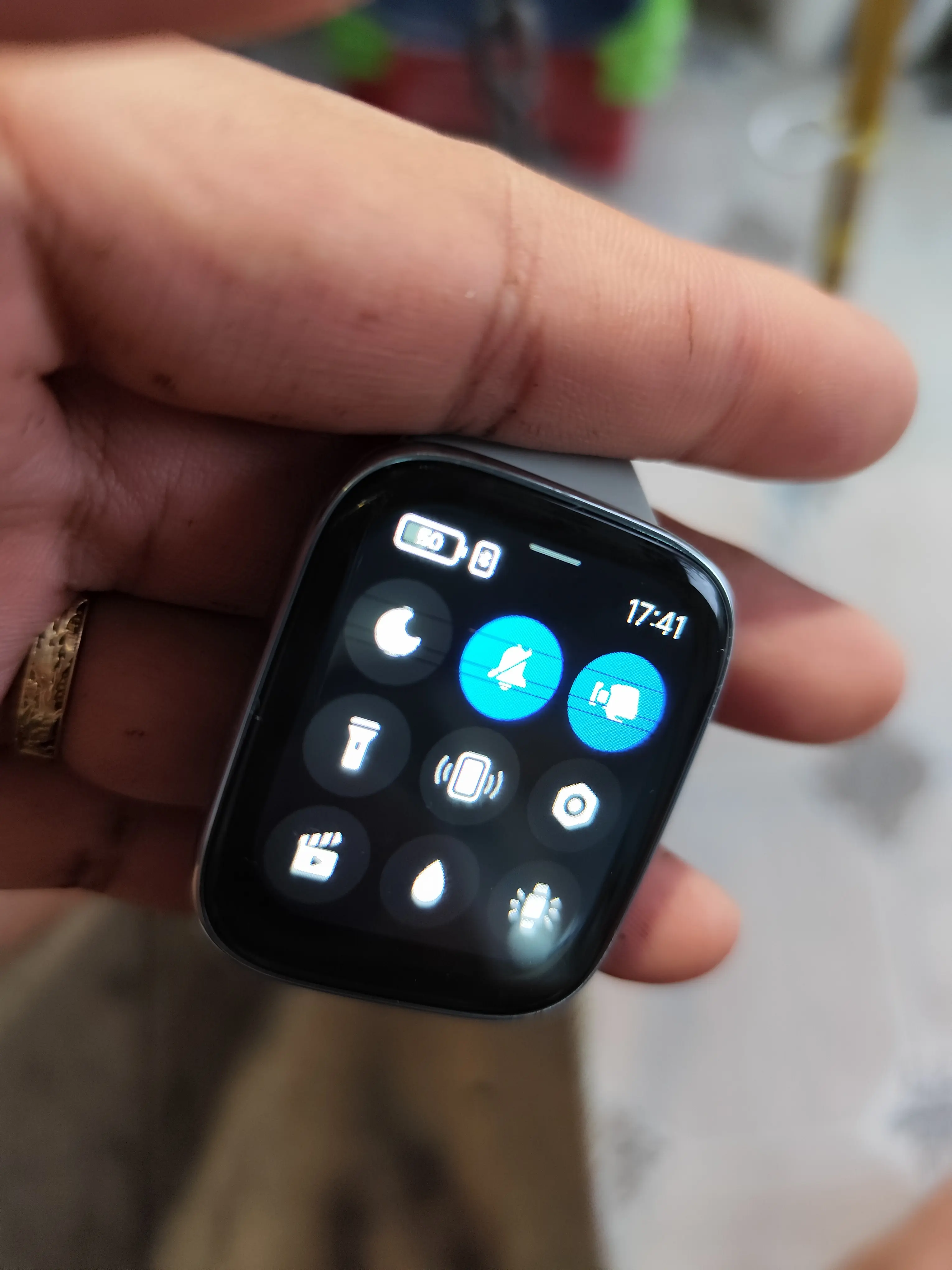 Khách hàng review Đồng hồ thông minh Xiaomi Redmi Watch 3 Active 46mm 1