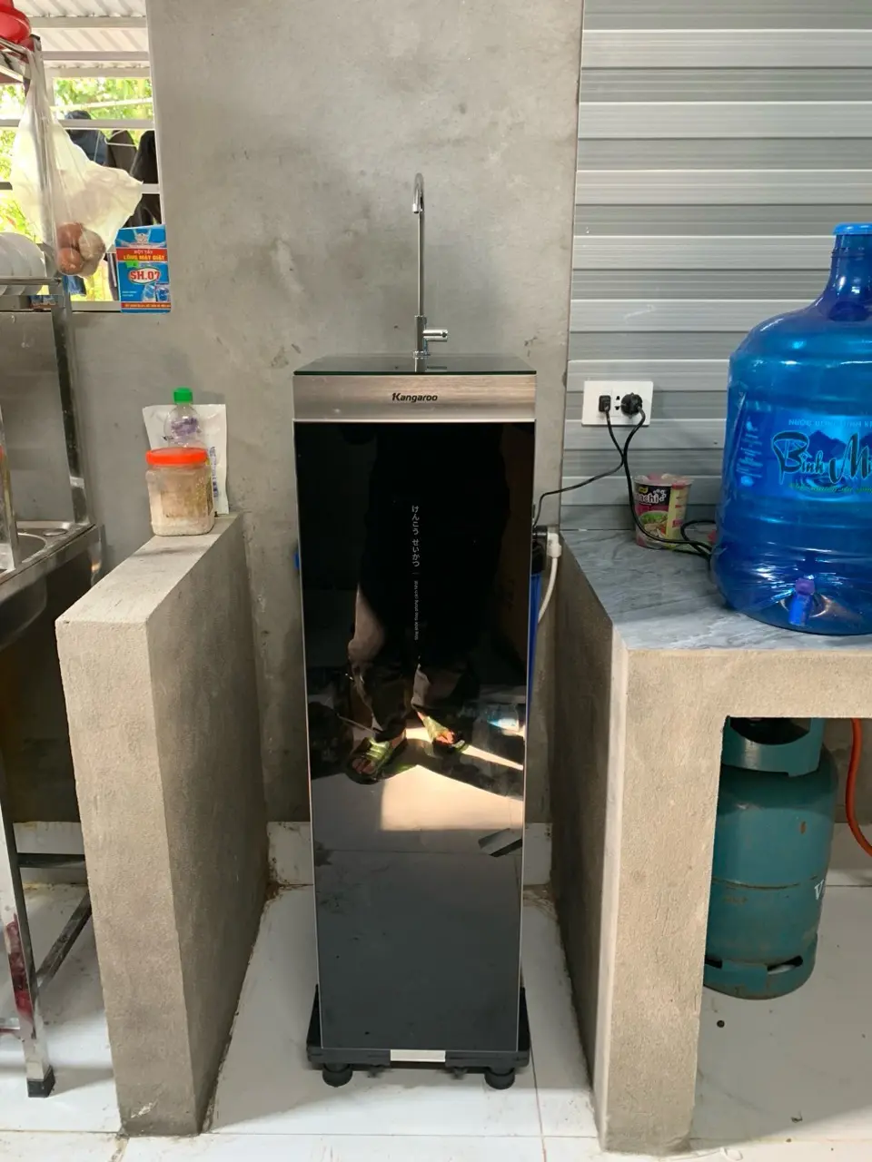 Khách hàng review Máy lọc nước RO Hydrogen Kangaroo Sumire KG12HA 12 lõi 9