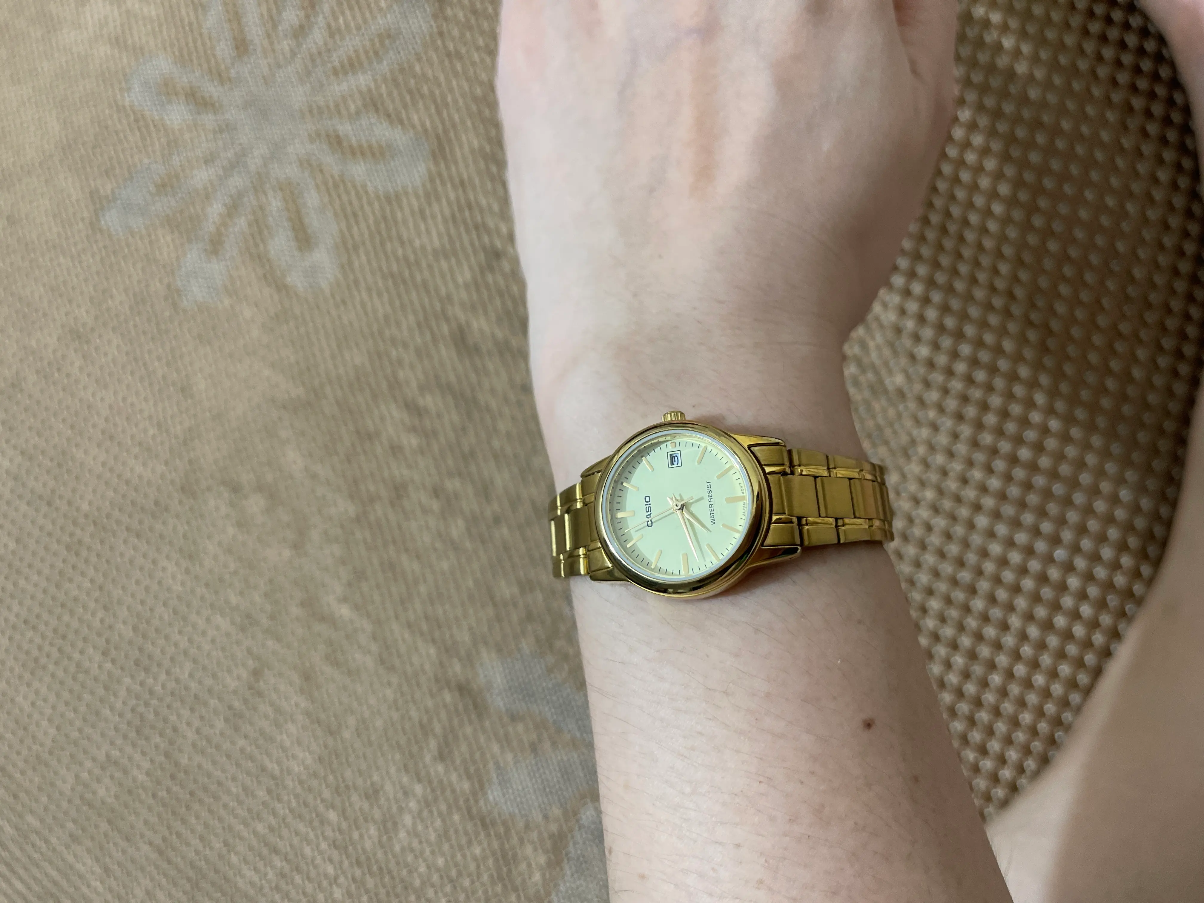 Khách hàng review Đồng hồ CASIO Timeless 25 mm Nữ LTP-V002G-9AUDF 1