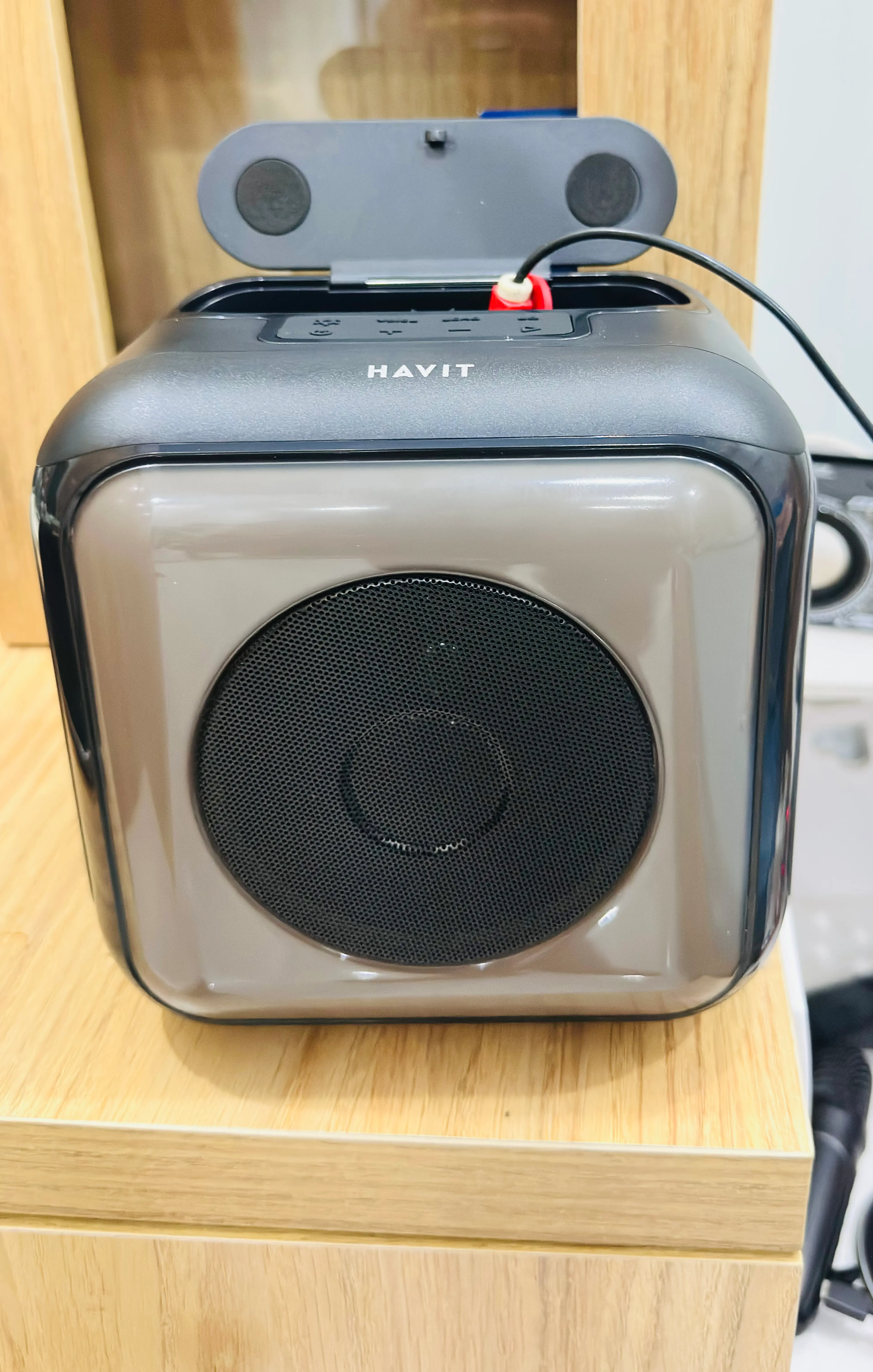 Khách hàng review Loa bluetooth Havit SK842BT 2