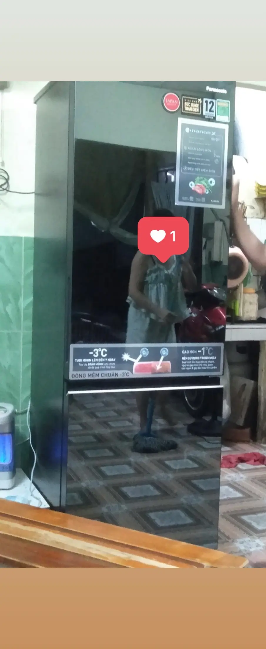 Khách hàng review Tủ lạnh Panasonic Inverter 325 lít NR-BC361VGMV 17