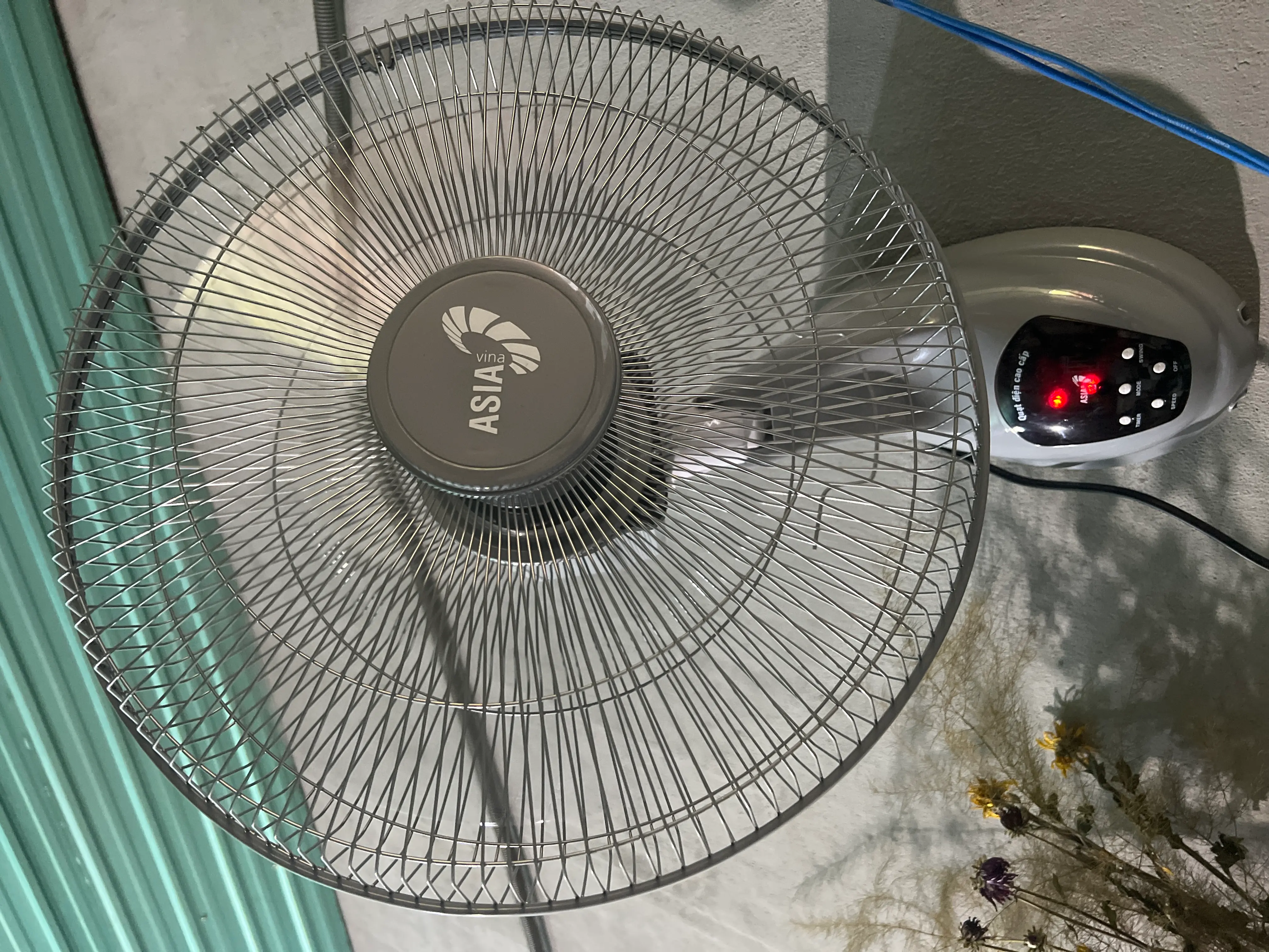 Khách hàng review Quạt treo tường Asia 3 cánh VY377990 55W 1