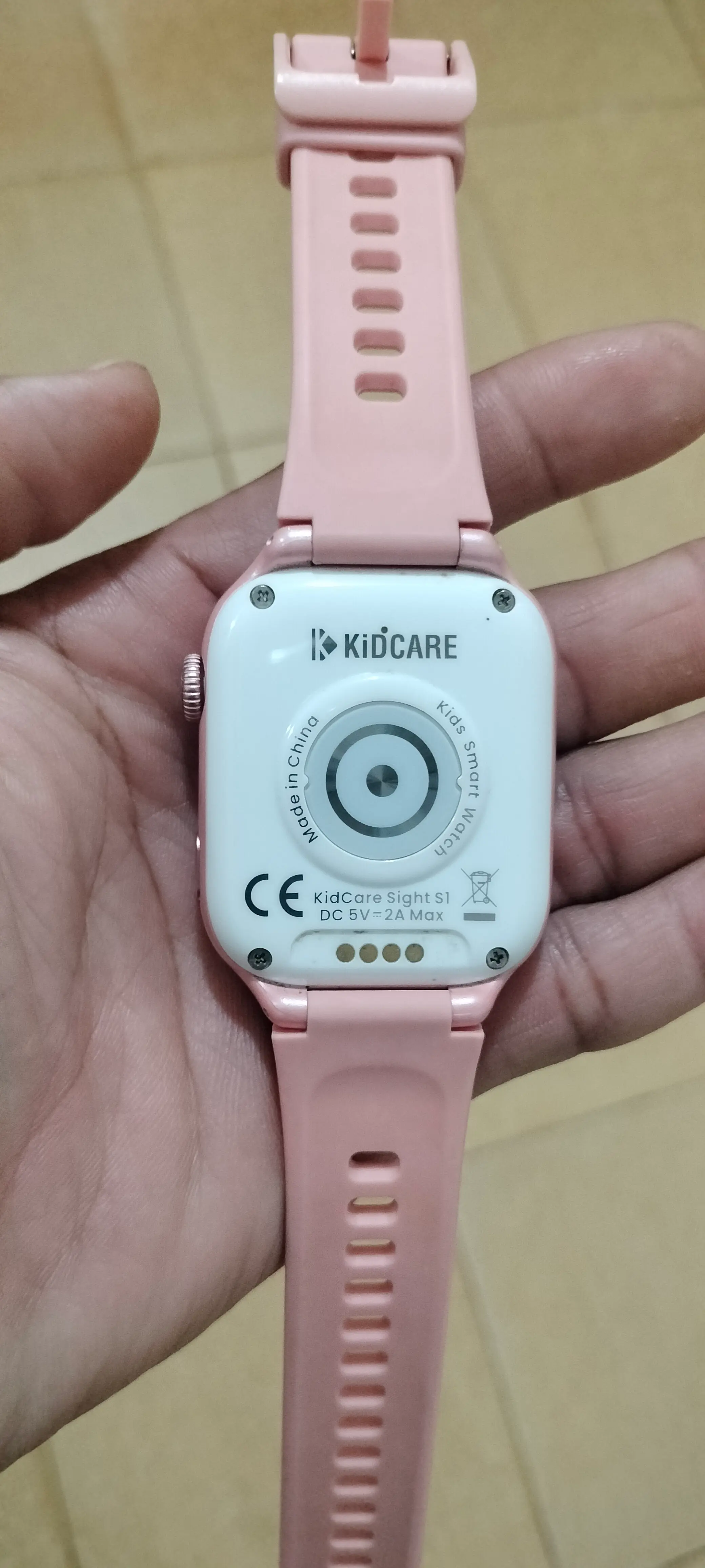 Khách hàng review Đồng hồ định vị trẻ em Kidcare Sight S1 4