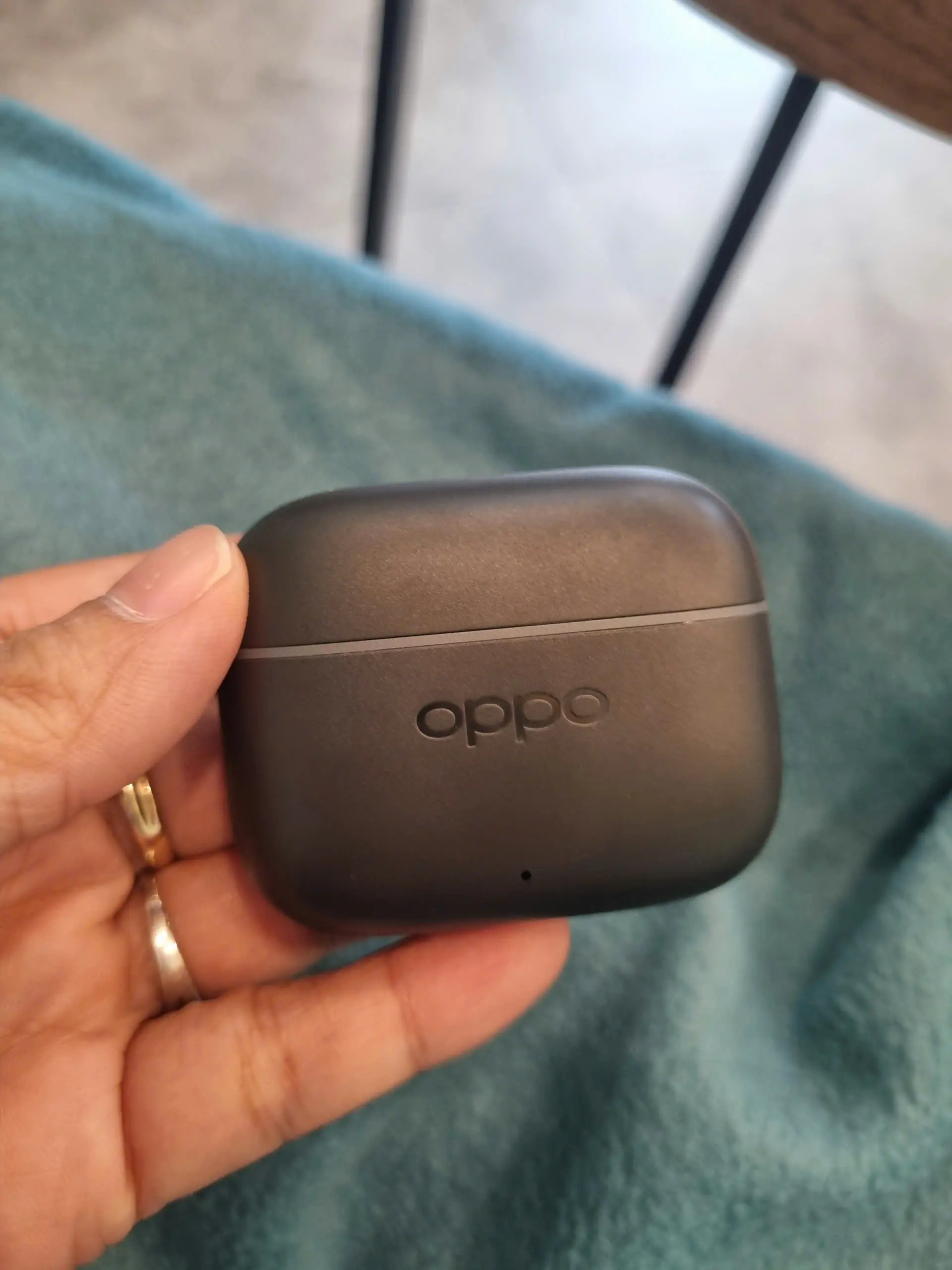 Khách hàng review Tai nghe Bluetooth True Wireless OPPO ENCO Buds 3 Pro ETEK1 4