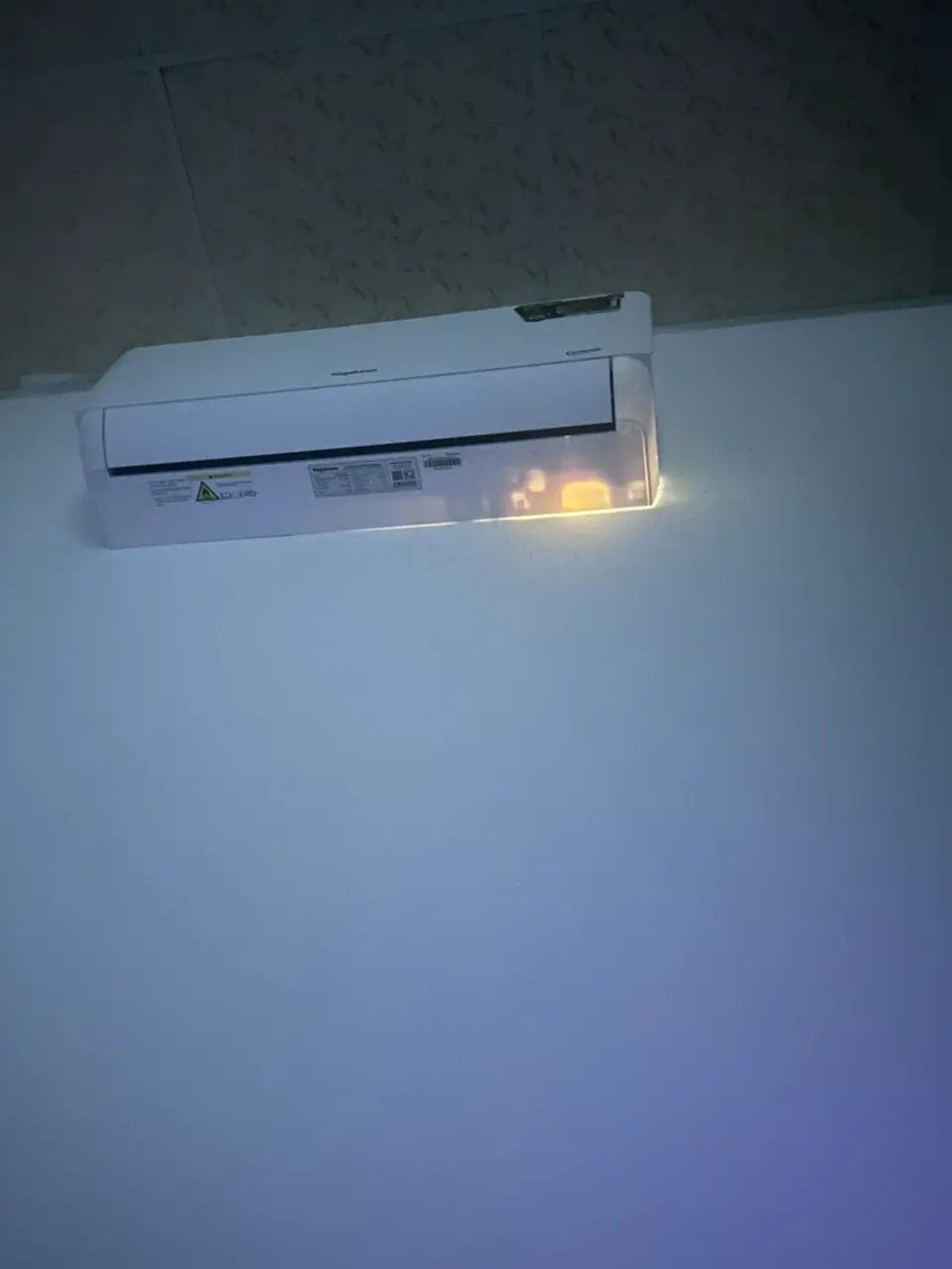 Khách hàng review Máy lạnh Nagakawa Inverter 1.5 HP NIS-C12R2T28 4