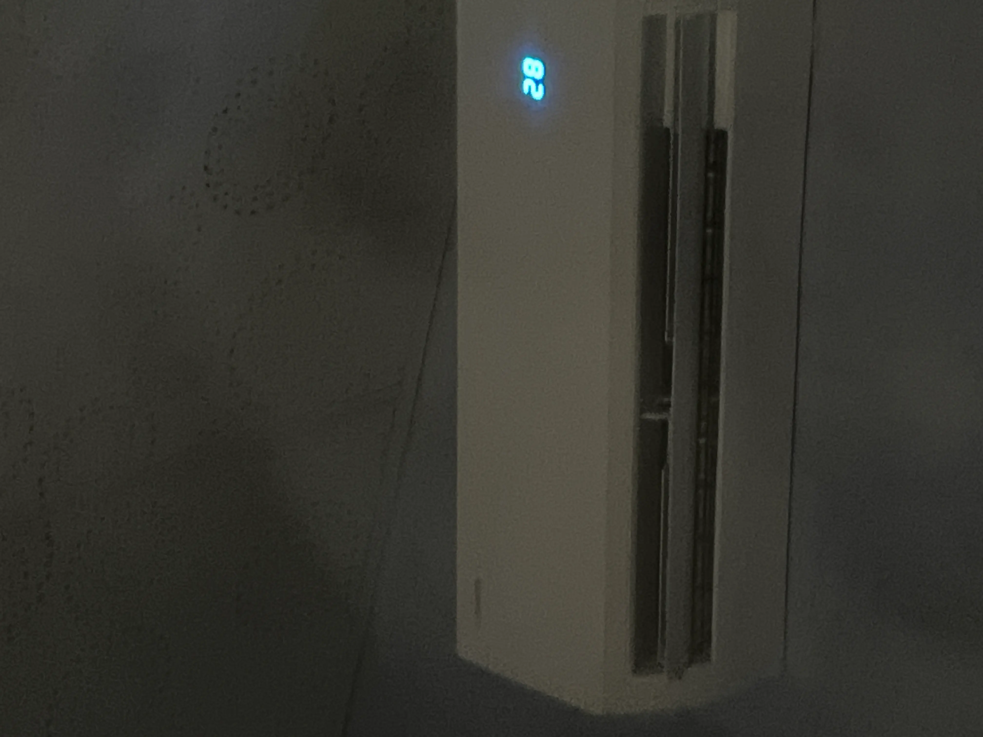 Khách hàng review Máy lạnh Samsung Inverter 1 HP AR40H09D0ATNSV 2