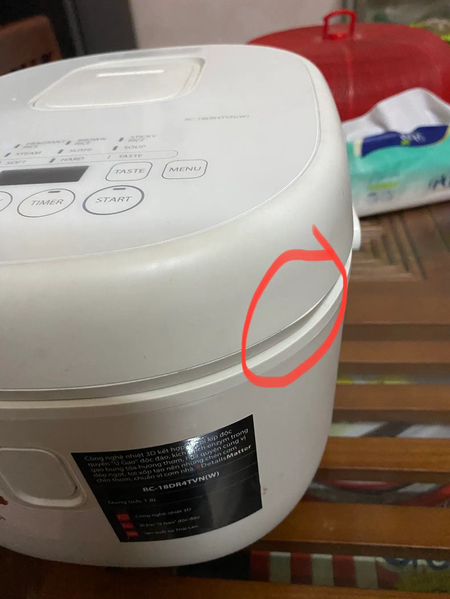 Khách hàng review Nồi cơm điện tử Toshiba 1.8 lít RC-18DR4TVN(W) - Trắng 1