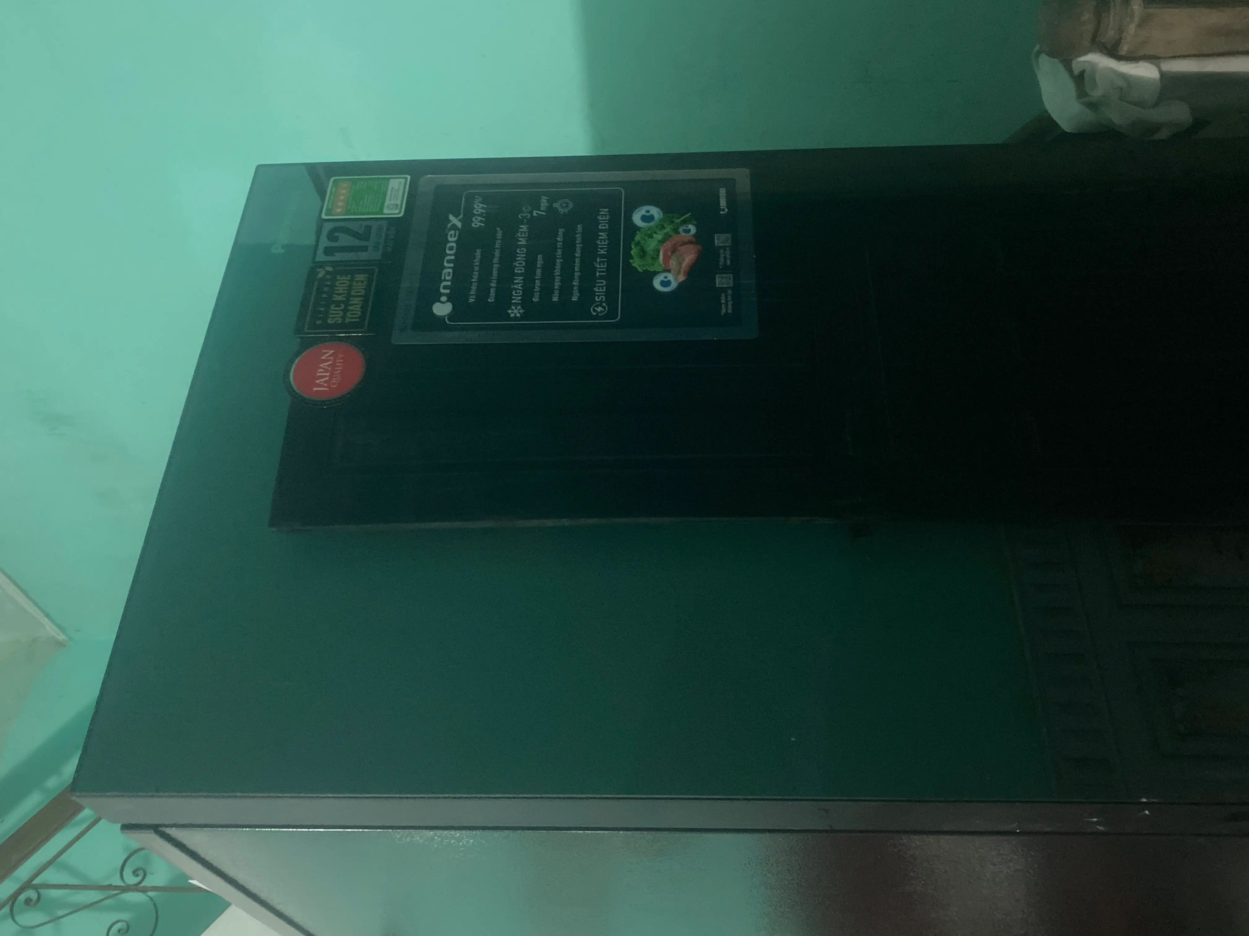 Khách hàng review Tủ lạnh Panasonic Inverter 325 lít NR-BC361VGMV 79