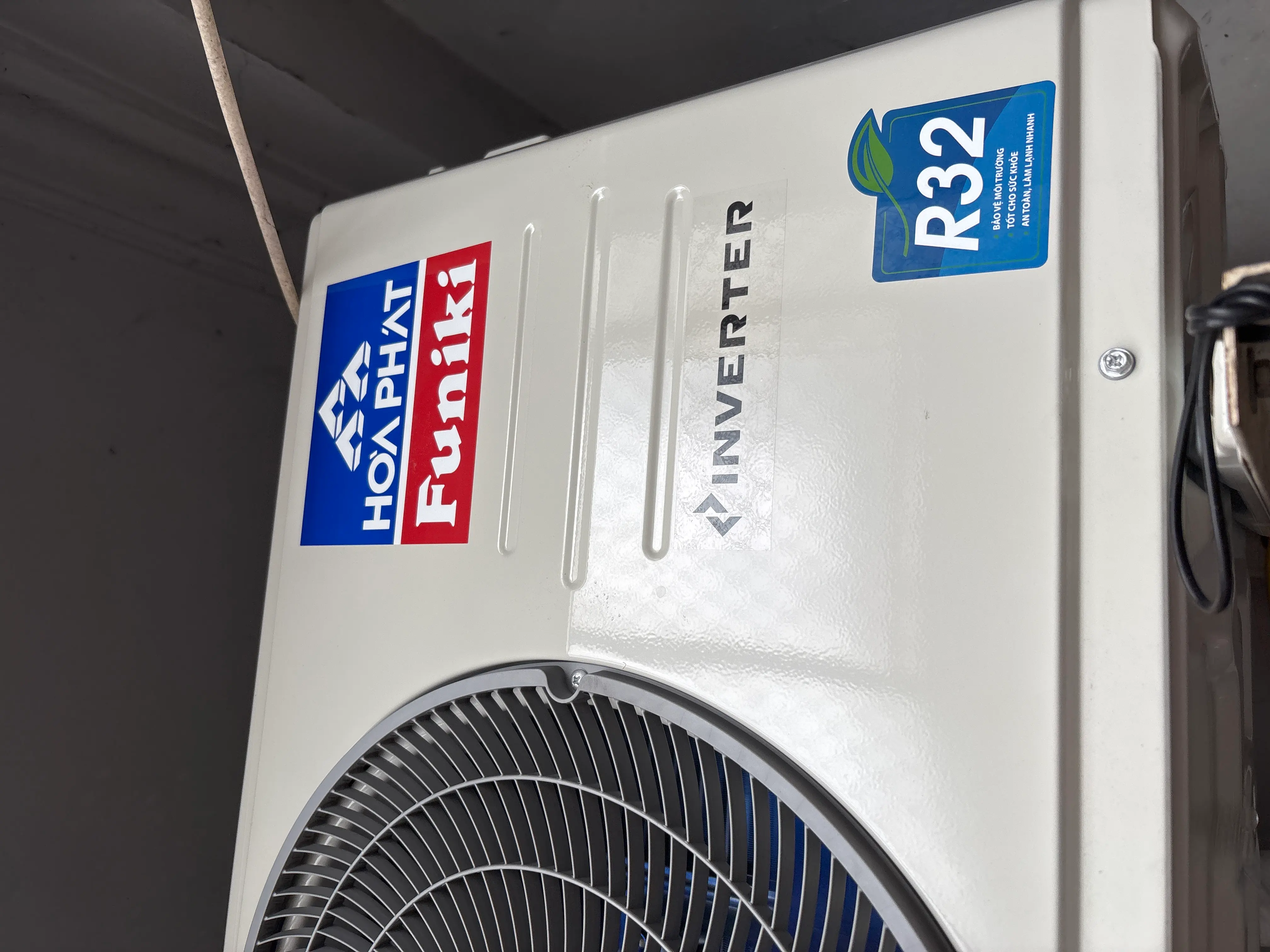 Khách hàng review Máy lạnh Funiki Inverter 1 HP HIC09TMU.ST3 1