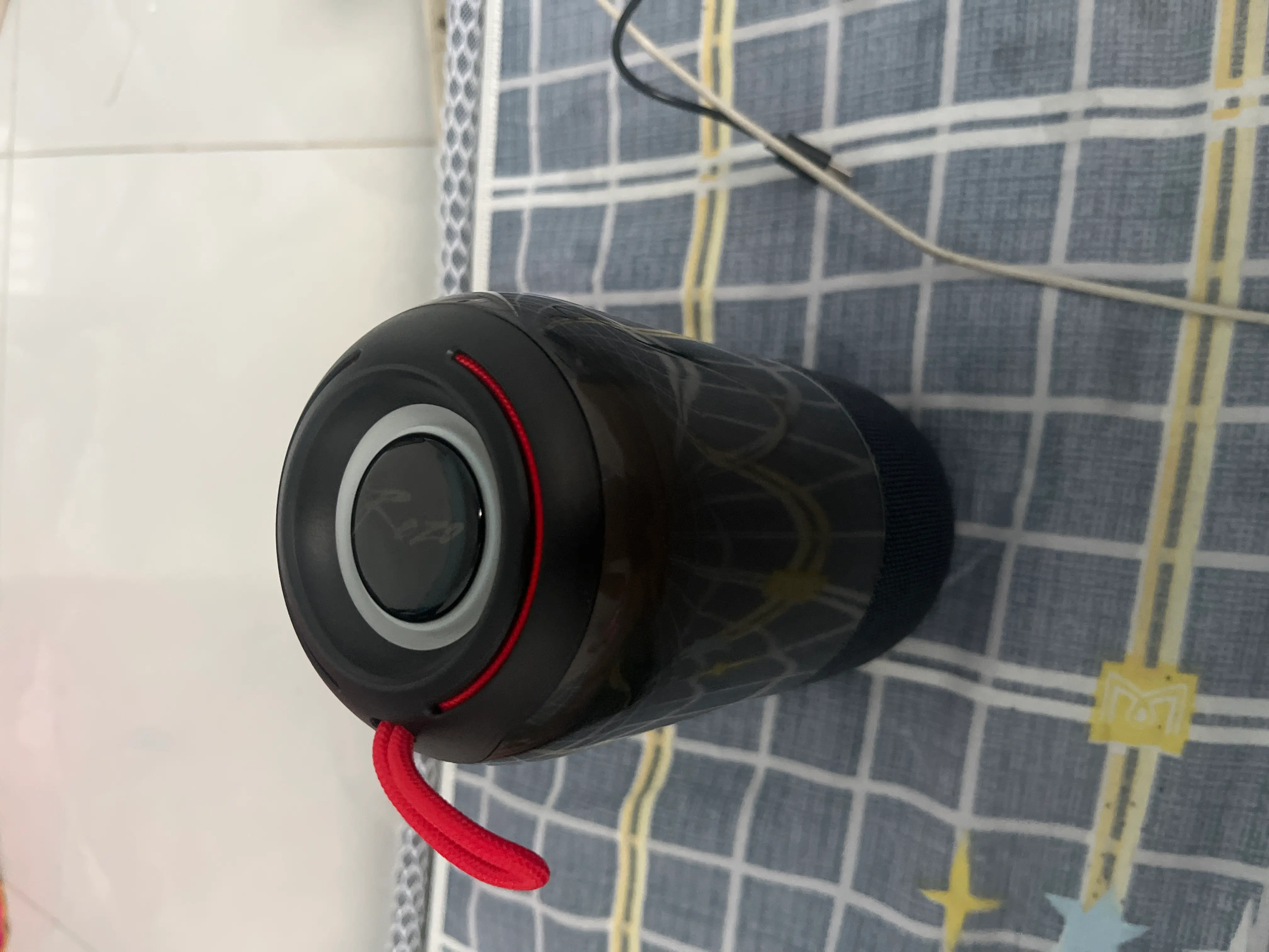 Khách hàng review Loa Bluetooth Rezo Ledmi K310 1