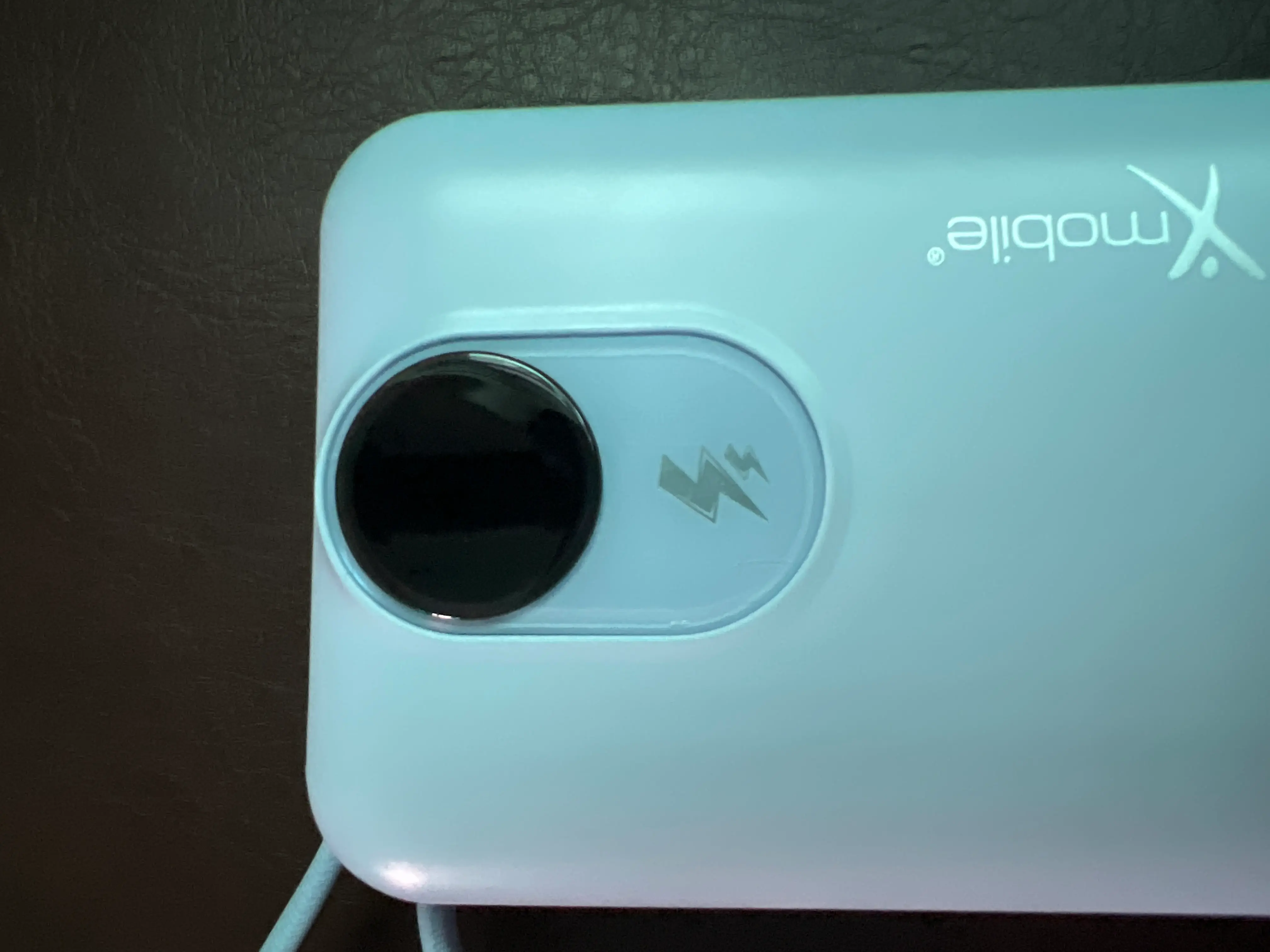 Khách hàng review Pin sạc dự phòng Polymer 20000mAh Type C PD QC 3.0 45W Xmobile MH803 kèm Cáp Lightning và Type C 2