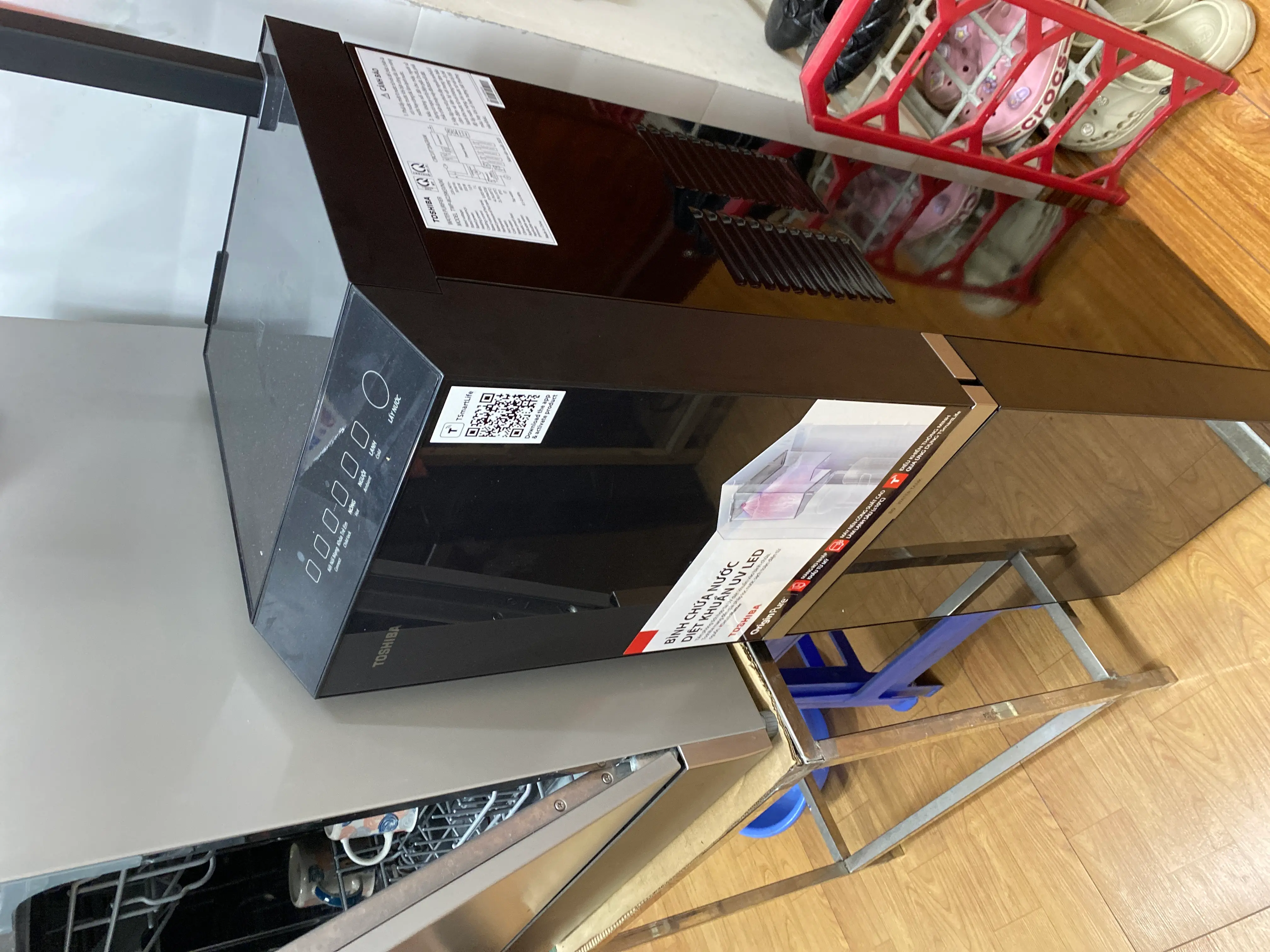 Khách hàng review Máy lọc nước RO nóng nguội lạnh Hydrogen Toshiba TWP-W2396SVN(M) 10 lõi 1