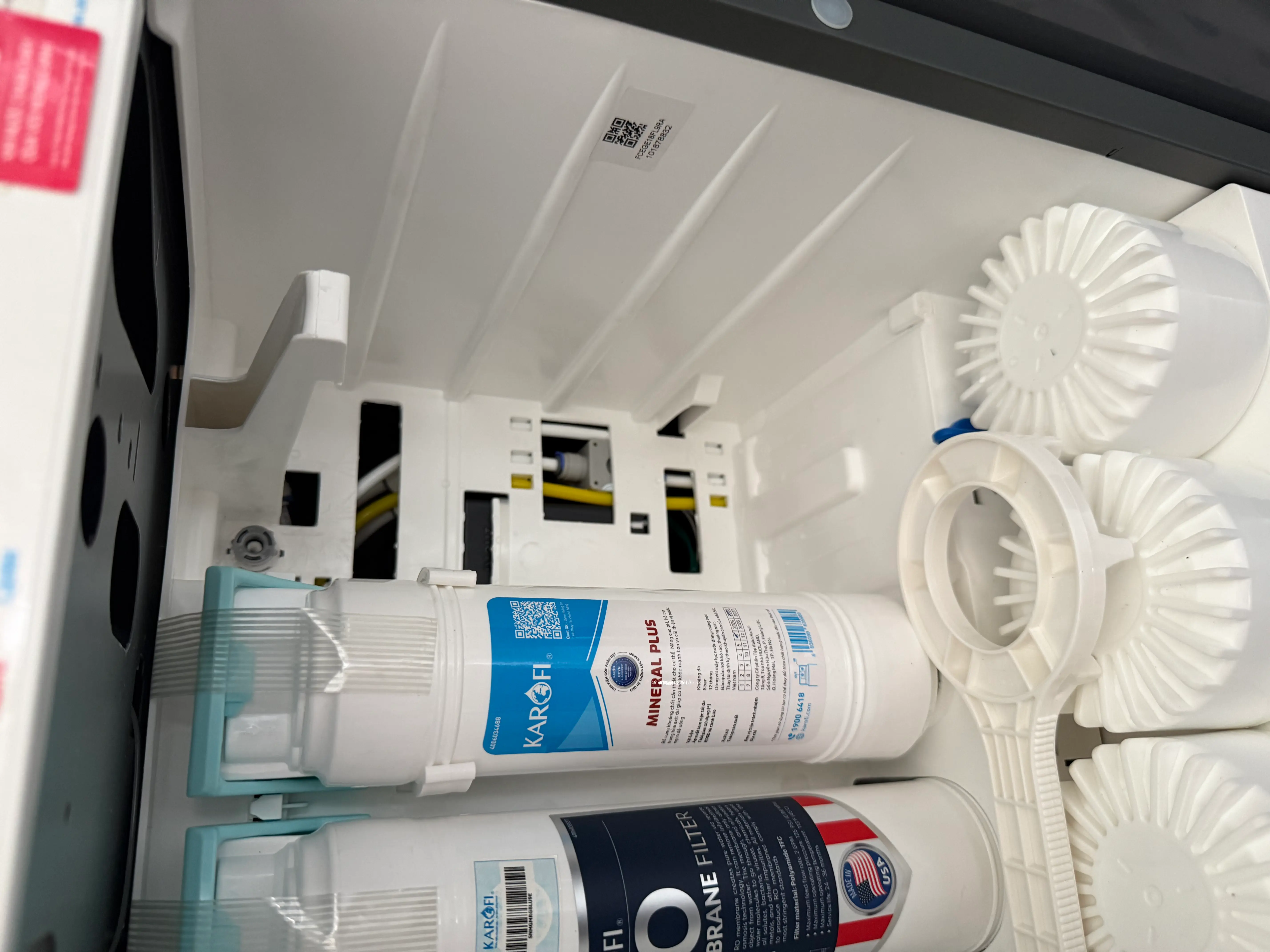 Khách hàng review Máy lọc nước RO nóng nguội lạnh Hydrogen Karofi KAD-X59 12 lõi 3
