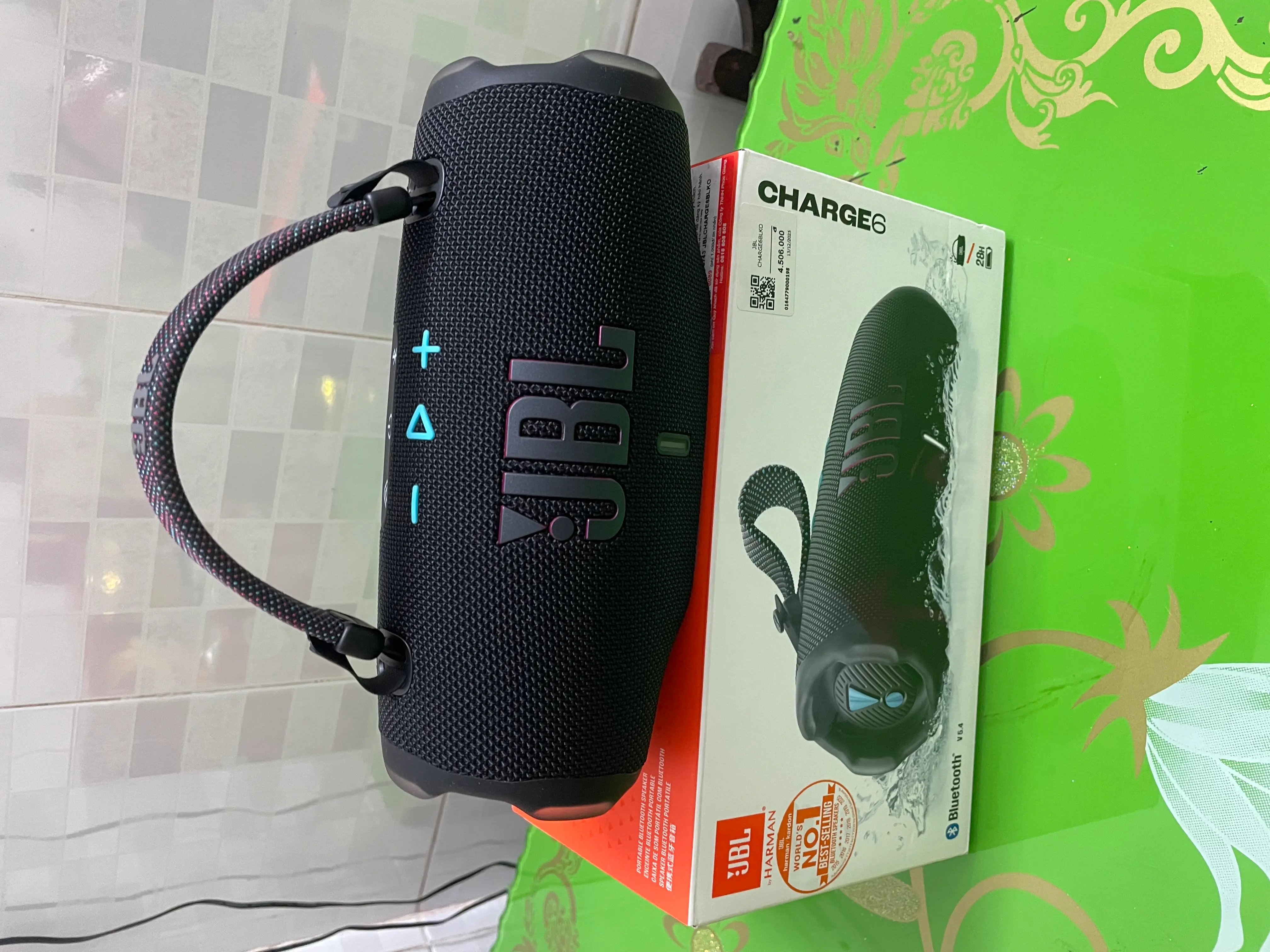 Khách hàng review Loa Bluetooth JBL Charge 6 2