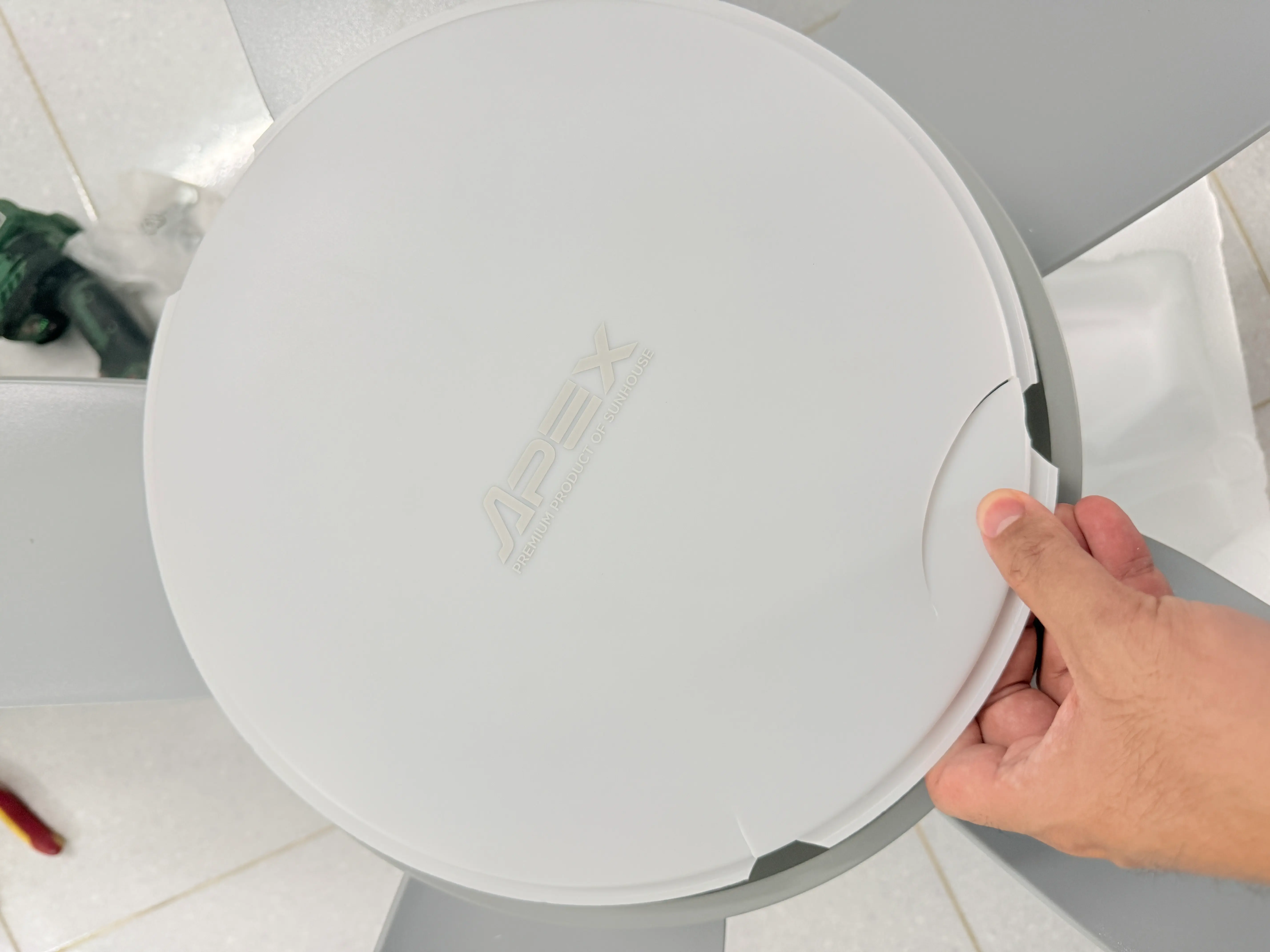 Khách hàng review Quạt trần Sunhouse Apex 5 cánh APF7685G 60W 1