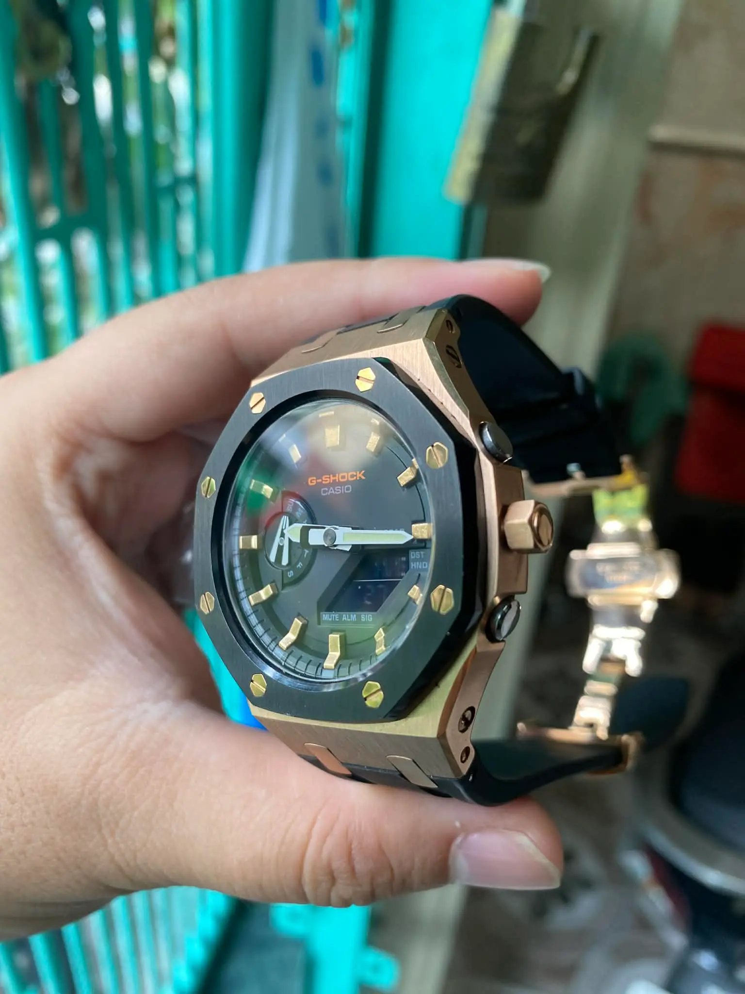 Khách hàng review Đồng hồ G-Shock 2100 44.4 mm Nam GBM-2100A-1A2DR 1