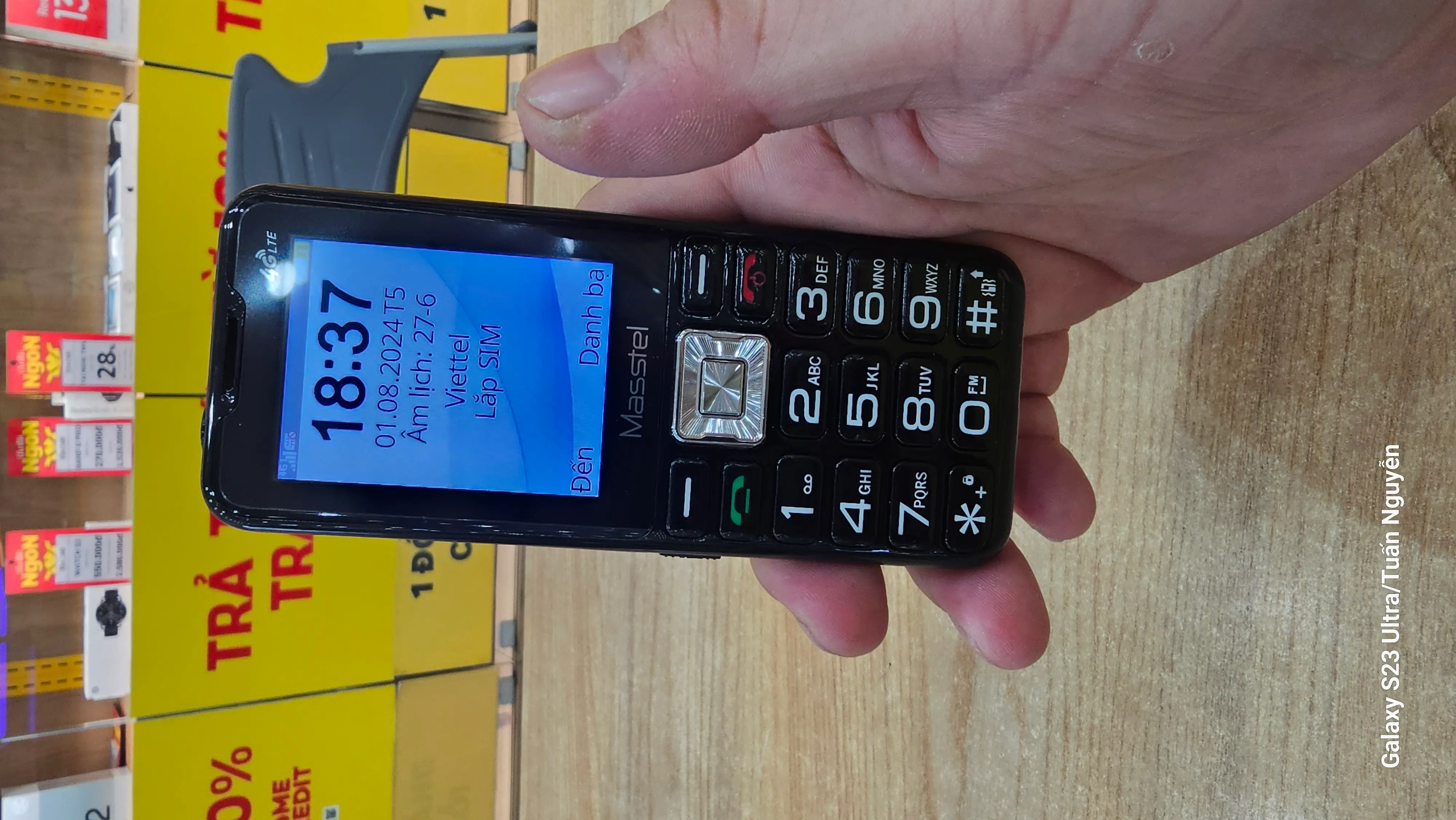 Khách hàng review Điện thoại Masstel IZI T6 4G 6