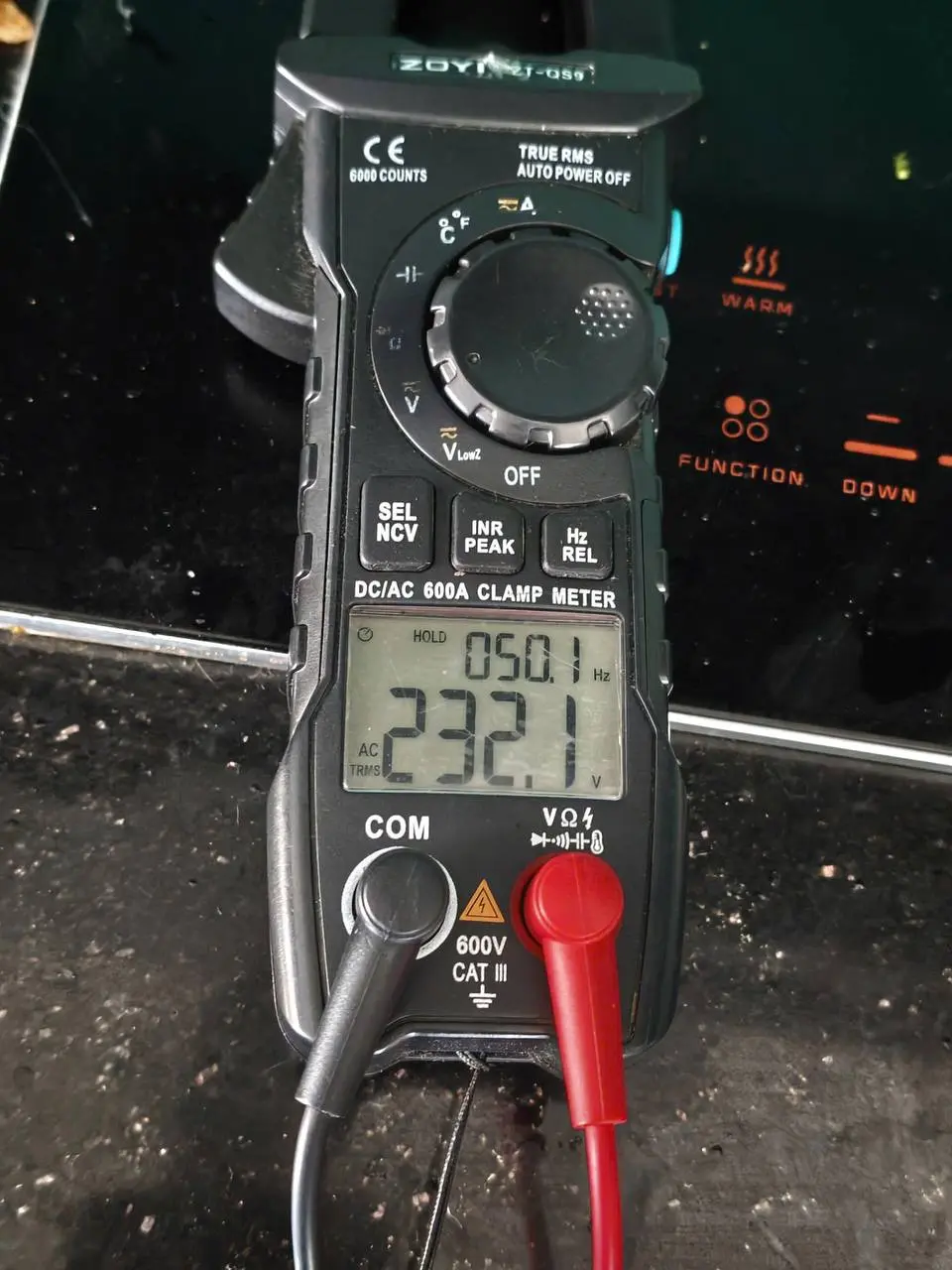 Khách hàng review Máy hút mùi áp tường Hawonkoo HRH-702 2