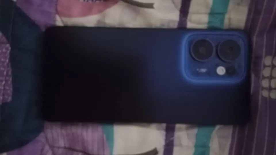Khách hàng review Điện thoại OPPO Reno13 F 5G 8GB/256GB 2