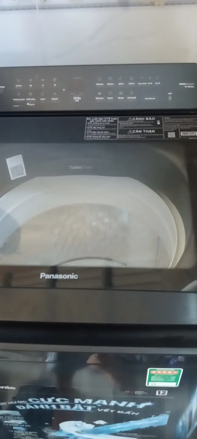 Khách hàng review Máy giặt Panasonic Inverter 10.5 Kg NA-FD105X3BV 17