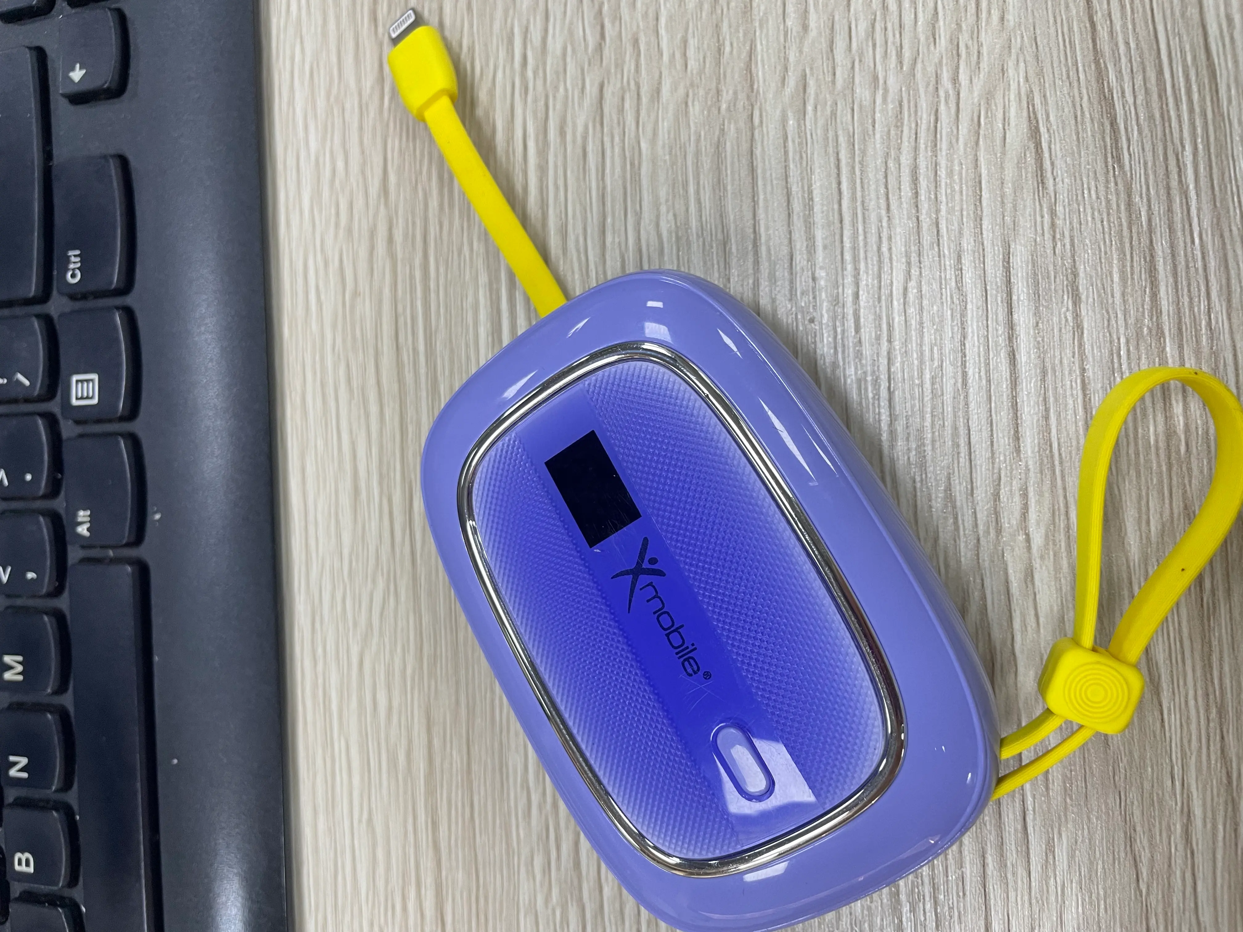 Khách hàng review Pin sạc dự phòng 10000mAh Type C PD 22.5W Xmobile NeoMice GN-82 kèm Cáp Lightning và Type C 1
