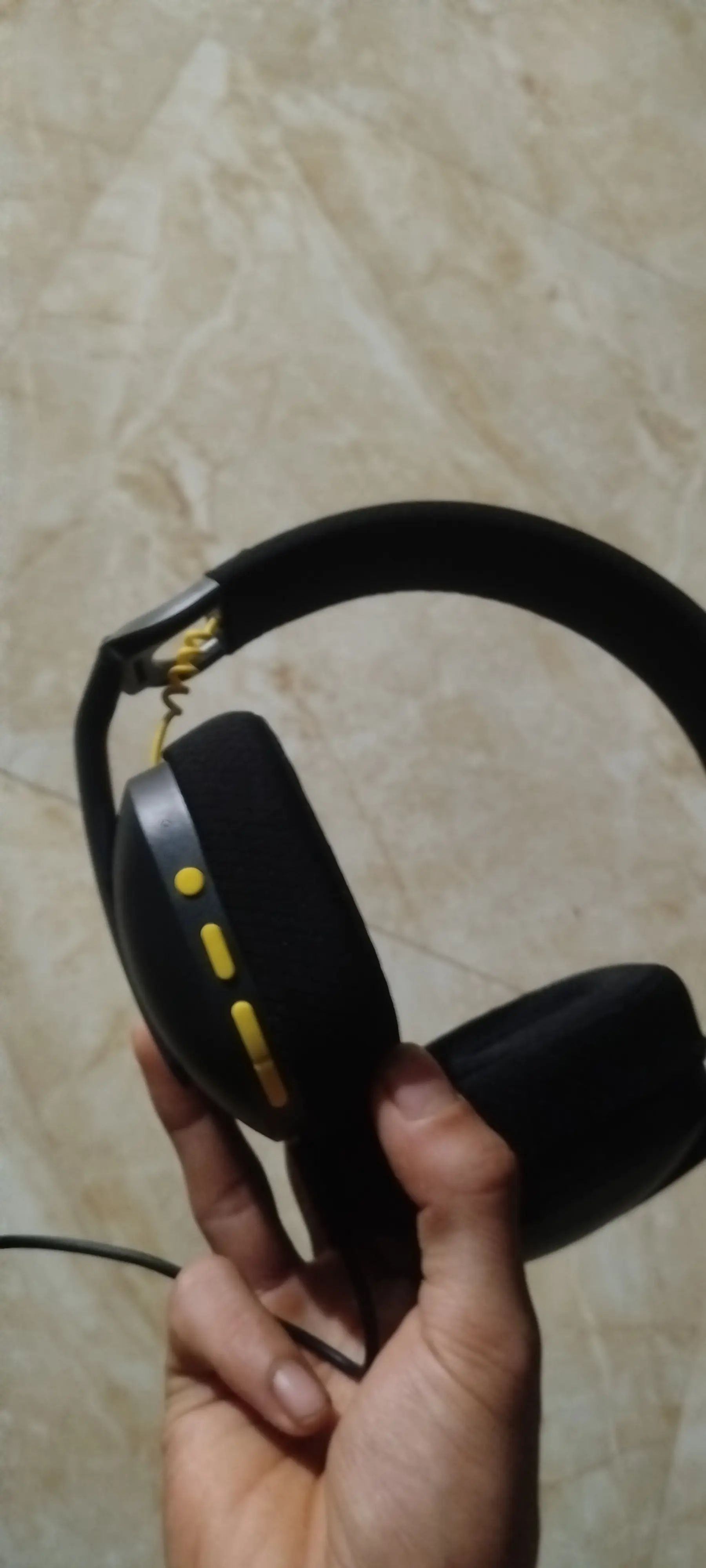 Khách hàng review Tai nghe Bluetooth Chụp Tai Zadez GP-803B 2