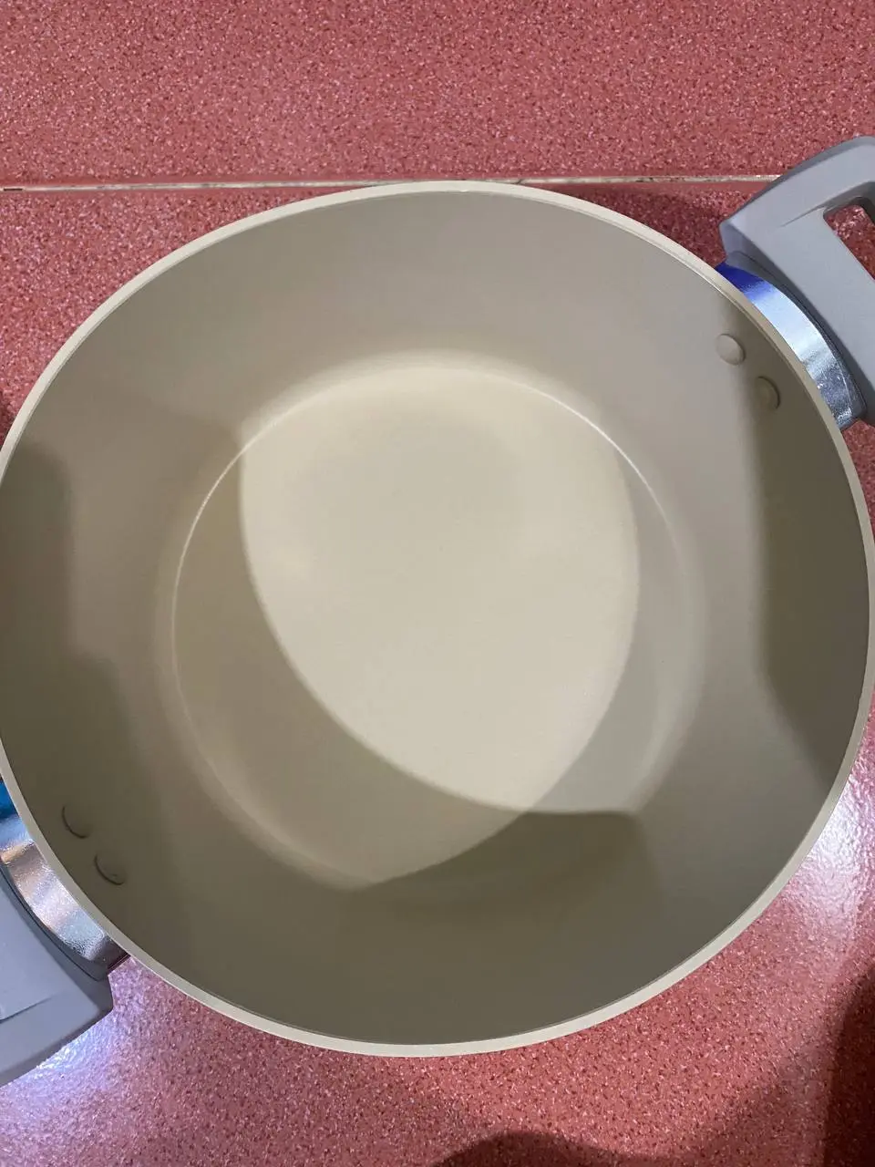 Khách hàng review Bộ nồi quánh nhôm chống dính nắp kính Green Cook GCS227-T1 1